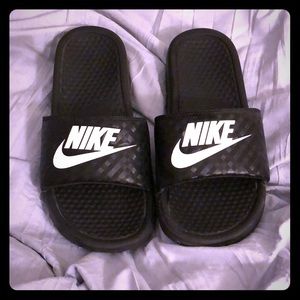 Women’s Nike slides